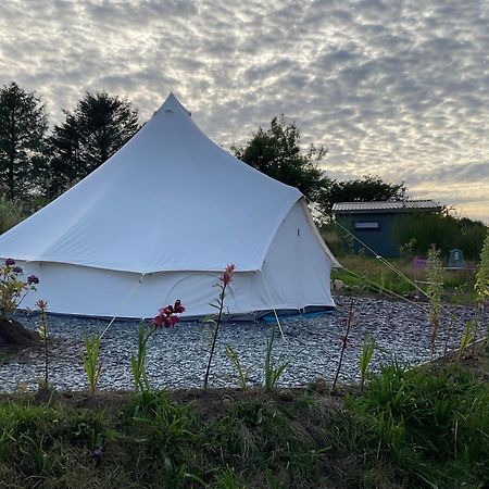 Glamping Meadow Bell Tent Stithians Екстер'єр фото